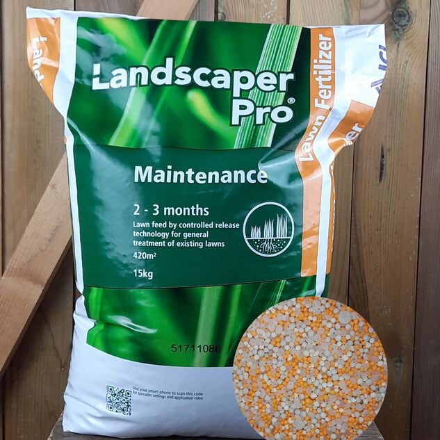 Ingrasamant gazon Landscaper Pro Maintenance 2-3 luni 15 kg